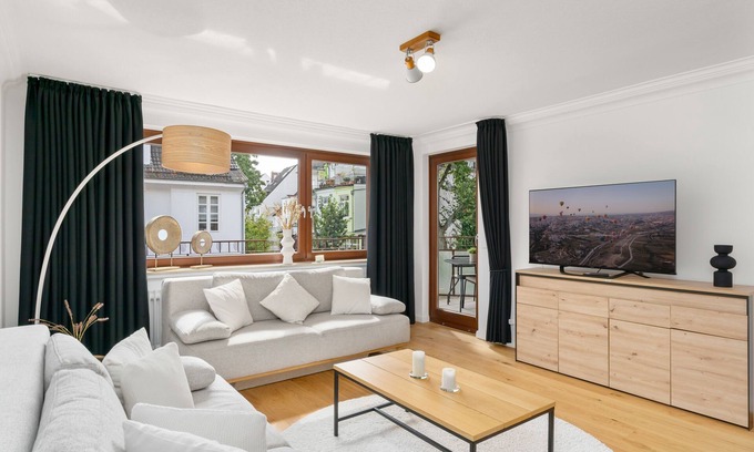 Burgerpark Apartment | MEL&BENS Modern Oak 1