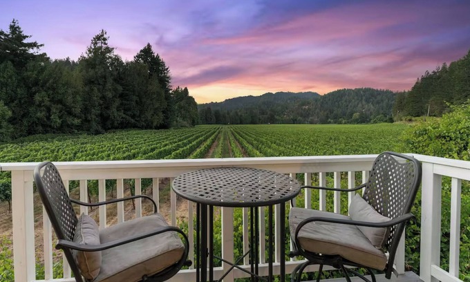 Guerneville House | Melody Vineyard Cottage