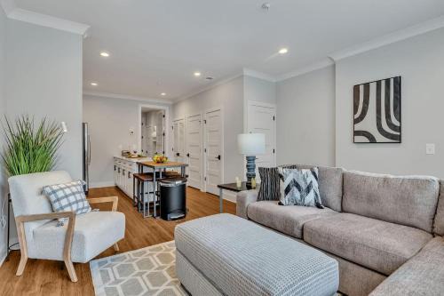 Melrose House | Melrose Mezzo - 5 mins to Broadway - Rooftop