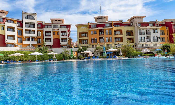 Aheloy Apartment | MENADA * MARINA Cape * Classic studio, Pool view