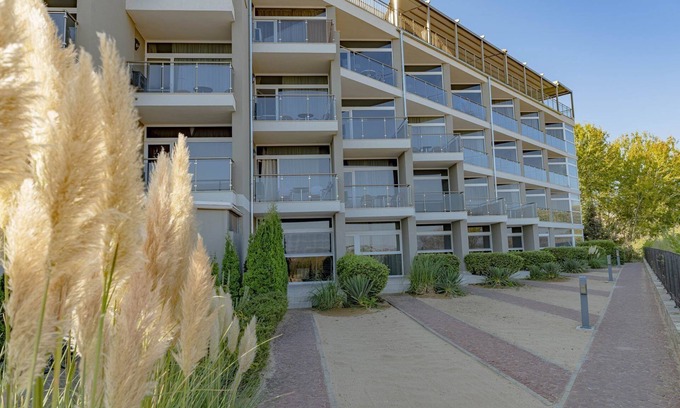 Sozopol Apartment | MENADA * SOUTH PEARL* Pool View Studio for Family