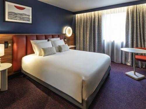 Herouville-Saint-Clair Hotel | Mercure Caen Cote De Nacre