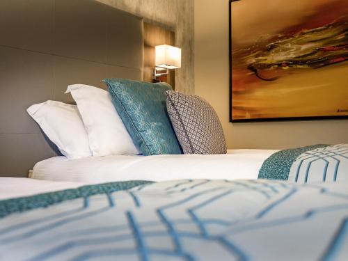 Two Mile Ash Hotel | Mercure Milton Keynes Hotel