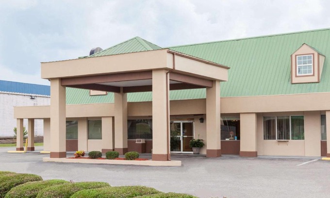 Meridian Hotel | Meridian Inn Hotel