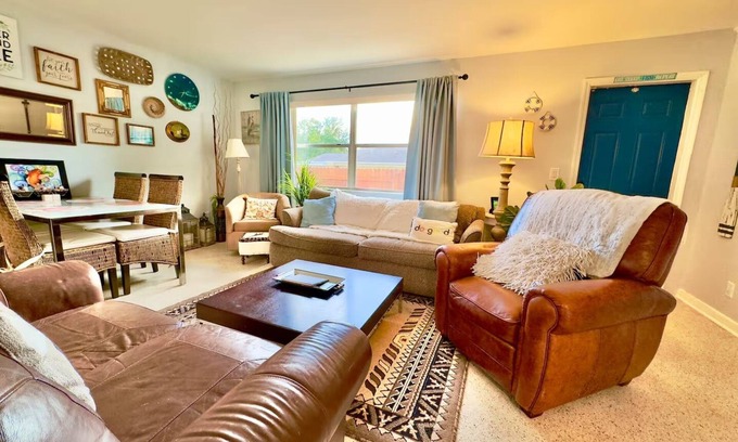 Riviera Beach House | Mermaids Cottage - for people who love the water!