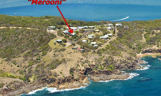 Seventeen Seventy House | Merooni 1770 holiday house