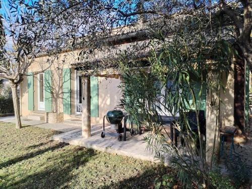 Venterol Villa | Mes Maisons Holiday Villa in Drome Provencale Villa Bellevue Venterol 26110