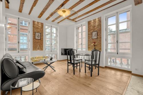 Saint-Georges Apartment | Mess d'Yvonne - 45m2 en plein cœur de Toulouse