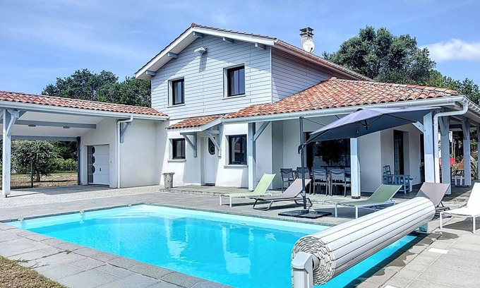 Messanges House | MESSANGES, VERY NICE 4-BR VILLA WITH SWIMMING POOL