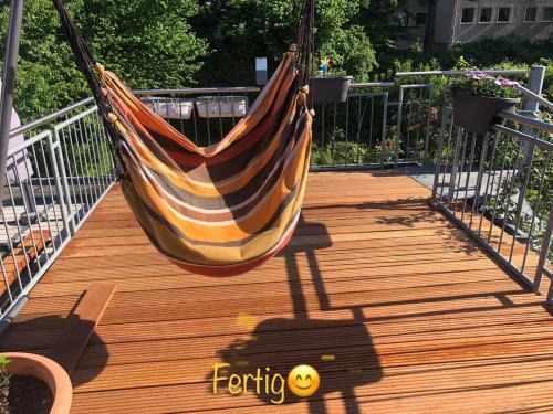 Holsterhausen Apartment | MESSE, Uniklinikum, Grugapark - Charmante Wohnung mit Dachterrasse in guter Lage