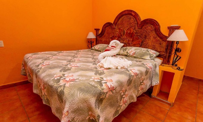 Chacala House | Mexican Style King Garden Room in Playa Chacala