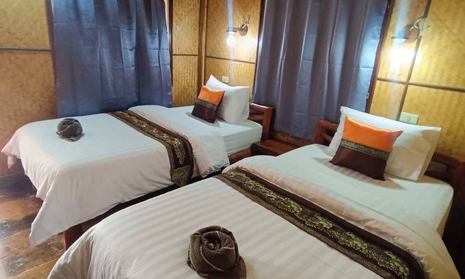 Thani Hotel | MG Guest House