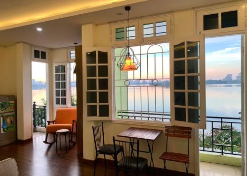 Thuy Khue Apartment | Mhouse Lakeview 4