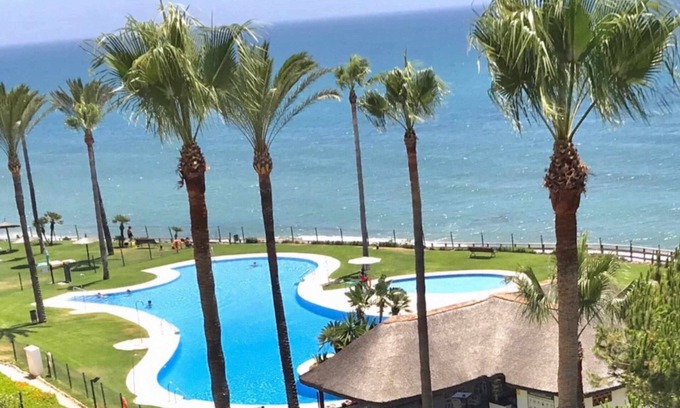Sitio de Calahonda Apartment | Mi Capricho 9D Apartment with beautiful sea views