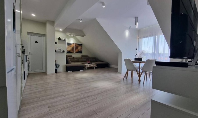 Ruse Center Apartment | "Mi5" Ruse