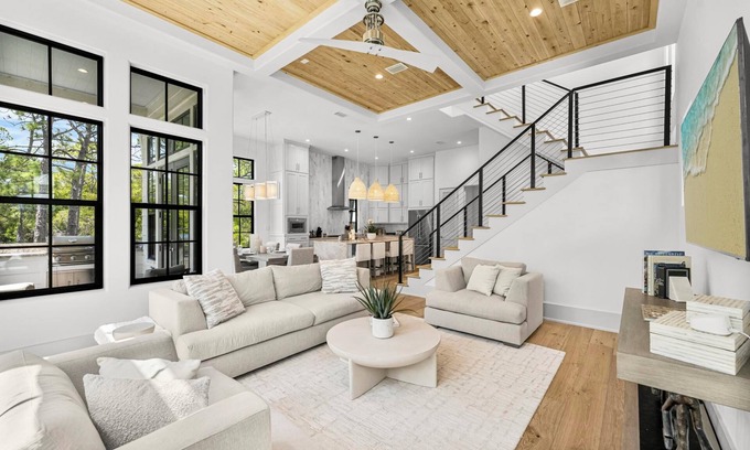 Treetop House | Mia's Beach House at Treetop- Stunning New Home on 30A! Sleeps 8, Community Pool