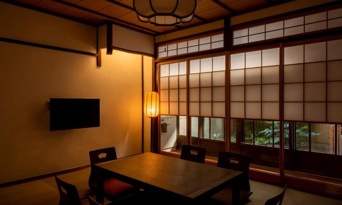 Nakagyo Ward House | Mibu Momiji