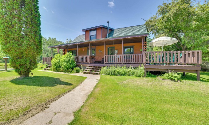 Mio Cabin | Michigan Cabin w/On-Site Fishing Pond & Deck