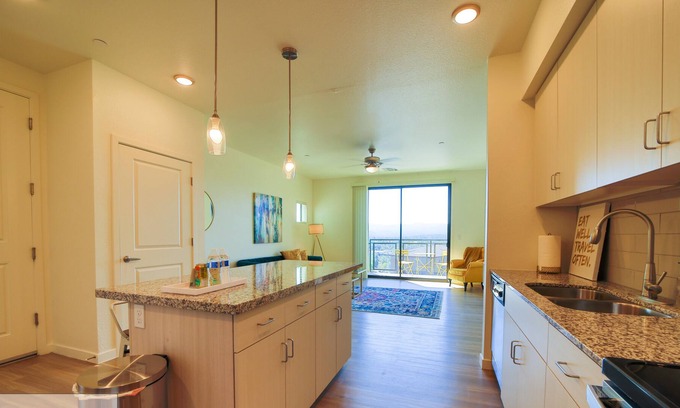 Yavapai Hills Apartment | Midnight Merlot at Winfield *Pool & Hot Tub* Fitness Center *Lynx Lake