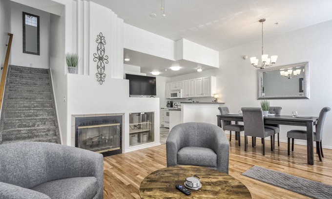 Southwest Colorado Springs House | Midterm Rental in Beautiful SW, Wifi, Garage, Sport Court, Trail, Broadmoor World Arena
