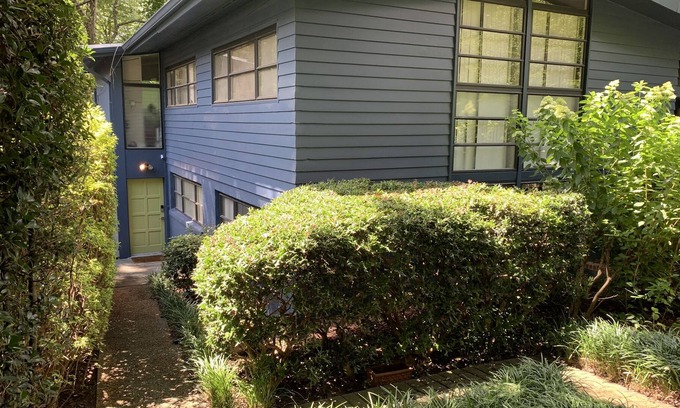 Piedmont Heights House | Midtown Atomic Ranch Garden Level