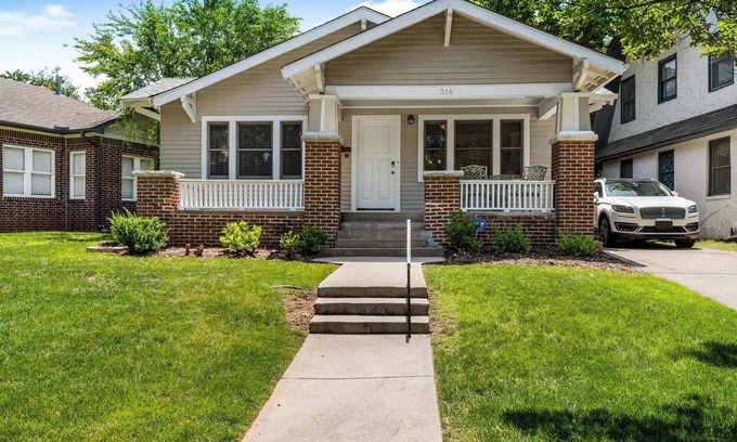 Central Oklahoma City House | Midtown Historic Bungalow