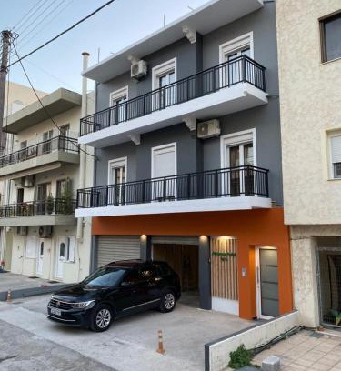 Nea Alikarnassos Apartment | Midway Point Apts