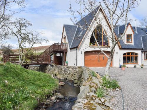 Ceres House | Mill Pond View