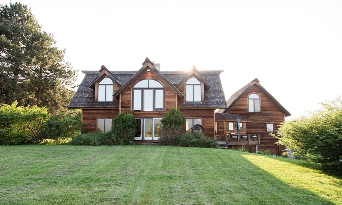 Sugar Hill House | MILLION $$$ view ski house! UNREAL, SPECTACULAR 180 degree view of White Mtns!!