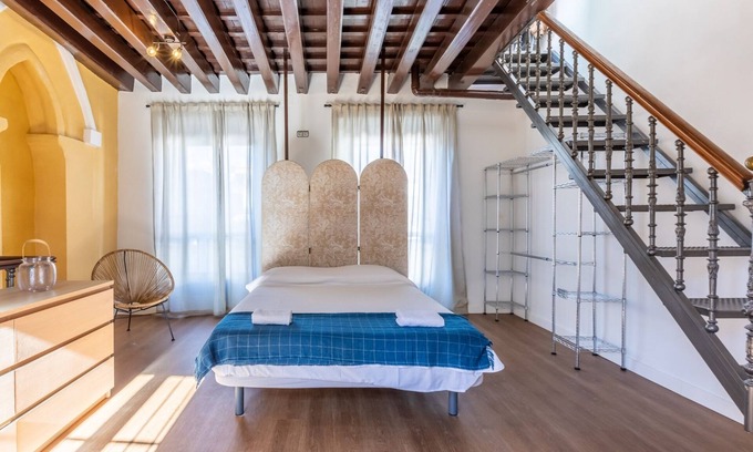 Alfalfa House | Minarette del Salvador