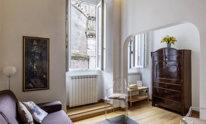 Rome City Centre Apartment | Minerva 5 - FromHometoRome