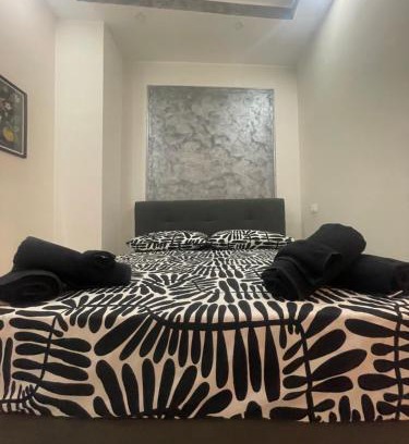 Historical Downtown Salerno Apartment | Minerva Home