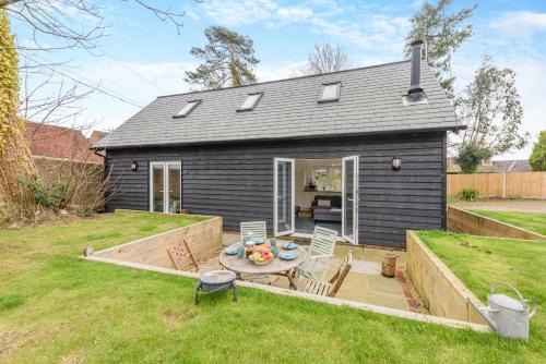 Battle House | Mingan Barn