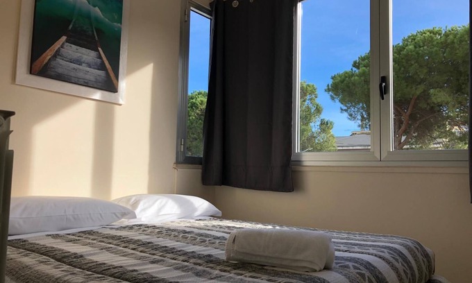 Montesilvano Apartment | Mini apartment a stone's throw from the beach with parking space
