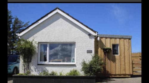 Roskhill House | Minimorn at Ardmorn holiday accommodation
