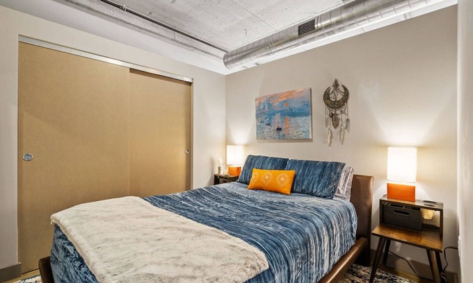 Warehouse District Apartment | MINNeSTAY* Sable 804 - One Bedroom