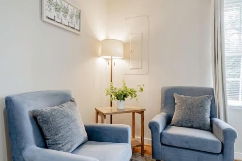 Columbia House | Mins to USC, Hospital, Zoo! Columbia Duet- 2 Units