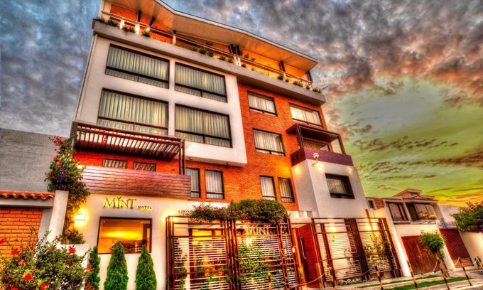Vallecito Hotel | Mint Hotel