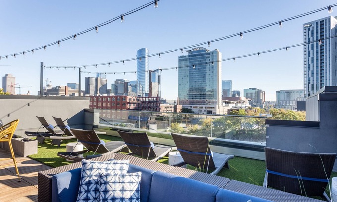 The Gulch Apartment | Mint House Nashville-The Gulch-11th Ave S