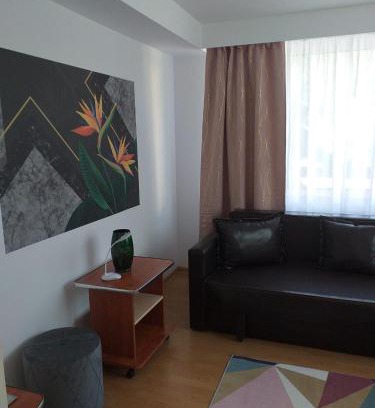 Azuga House | MIRAJ