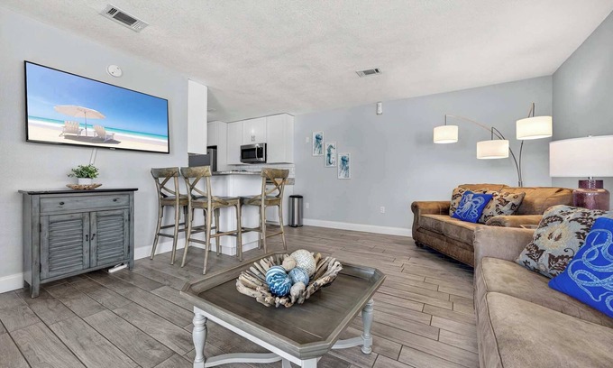 Miramar Beach Condo | Miramar Beach Oasis - 4ppl