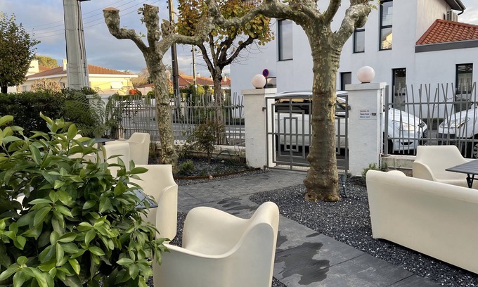 Biarritz Hotel | Mirano