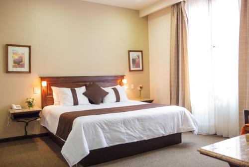 Morelia Hotel | Mision Catedral Morelia