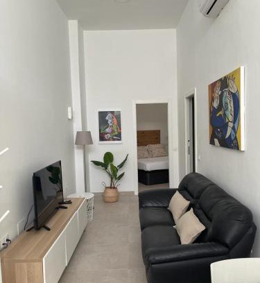 Bailen-Miraflores Apartment | MN Homes Fonseca A