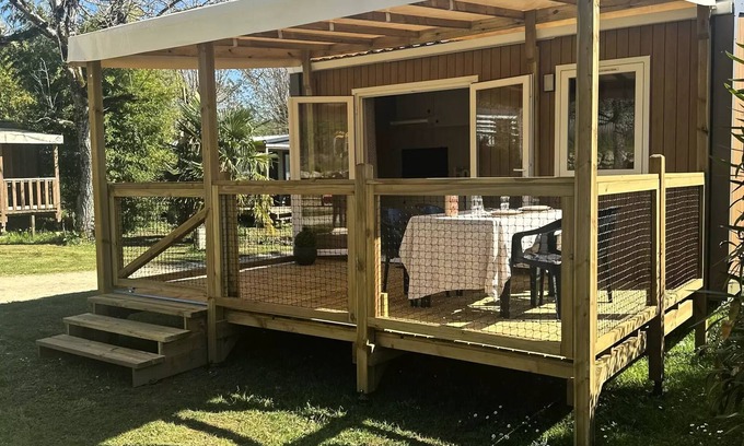 Saint-Vincent-de-Cosse House | Mobil-Home Confort Cahita17,8m² (1bedroom) + covered terrace 13,5m² 2 persons