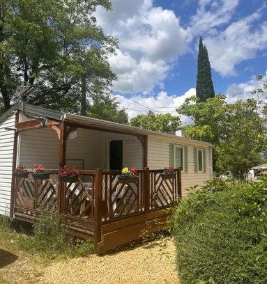 Saint-Paulet-de-Caisson Other | Mobile home