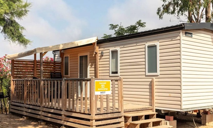 Saint-Yvi House | Mobile-home | Comfort | 2 Bedrooms | 4 persons | Raised terrace