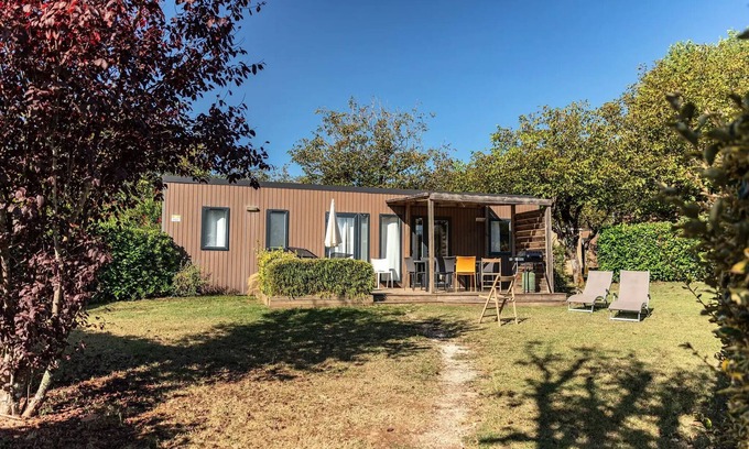 Vitrac House | Mobile home Einfache Terrasse