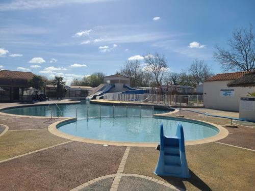 Talmont-Saint-Hilaire Other | Mobile home