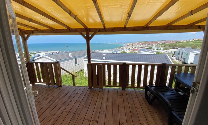 Le Portel House | Mobile home sea view high up on the Opal Coast
